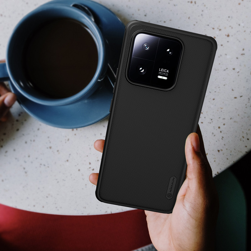 Xiaomi 13 калъф твърд гръб Nillkin черен Xiaomi 13 калъф твърд гръб Nillkin черен